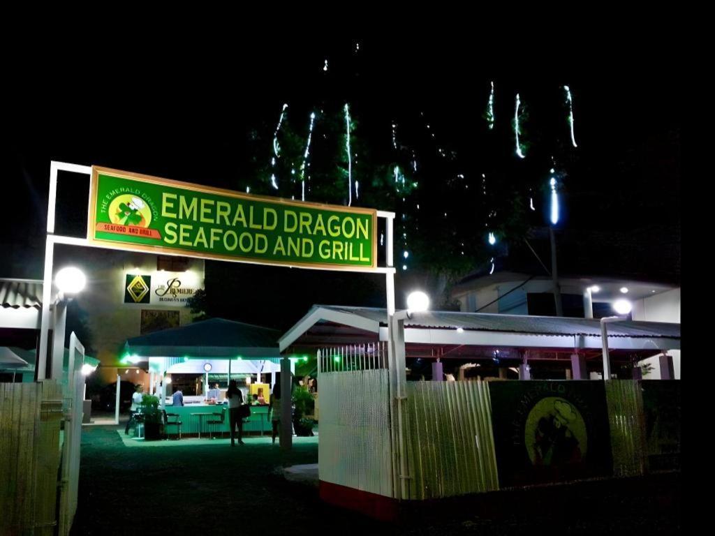 The Premiere Business Hotel Kalibo Buitenkant foto