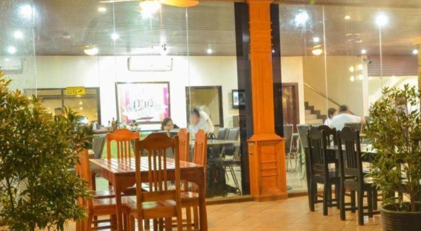 The Premiere Business Hotel Kalibo Buitenkant foto